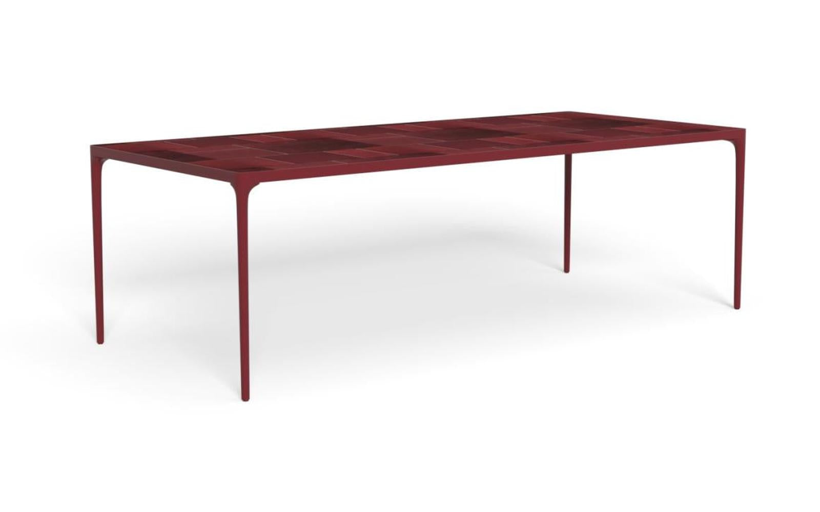 Nalu Dining Table