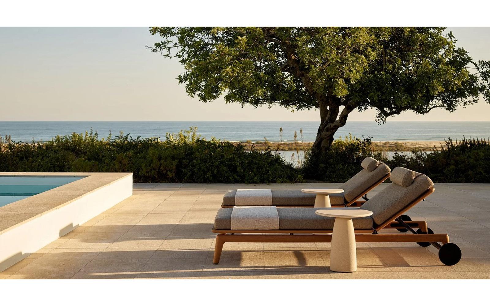 Strata Outdoor Coffee Table