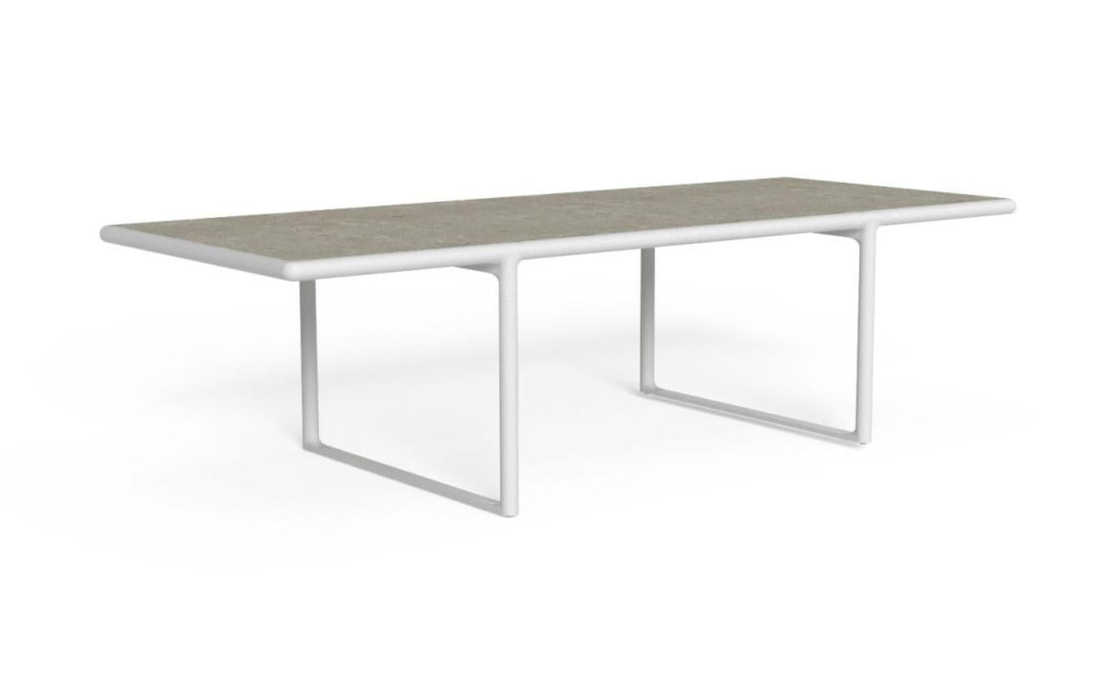 Tresse Dining Table