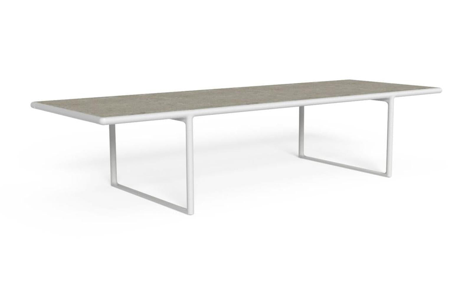 Tresse Dining Table