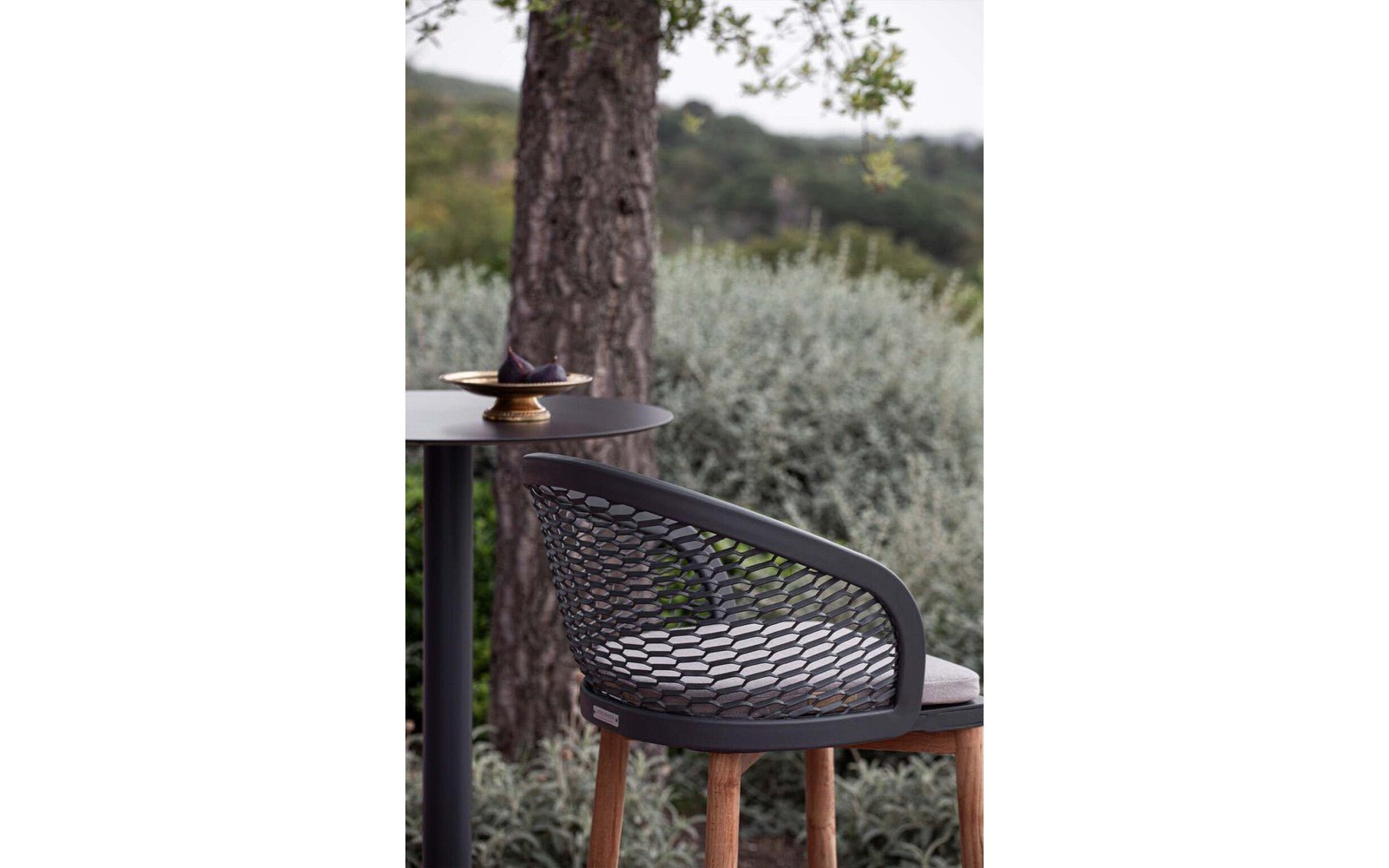 Cyrano Outdoor Stool